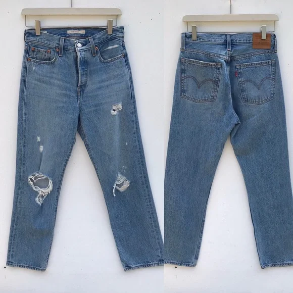 Levi’s Wedgie Straight Leg Jeans